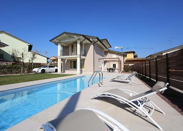 Zarina - Zavillas - Up To 12 People Villa Peschiera del Garda