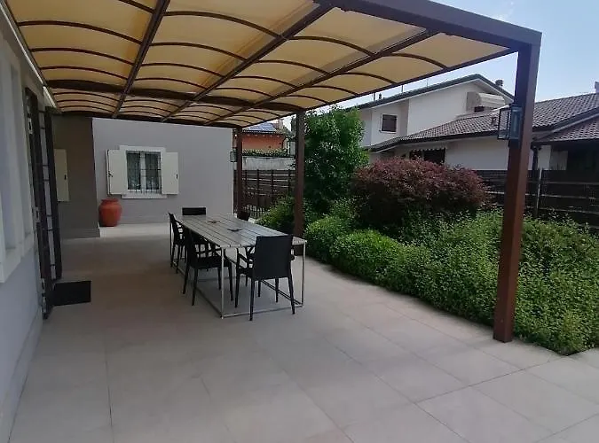 Zarina - Zavillas - Up To 12 People