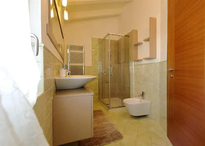 Zarina - Zavillas - Up To 12 People Peschiera del Garda