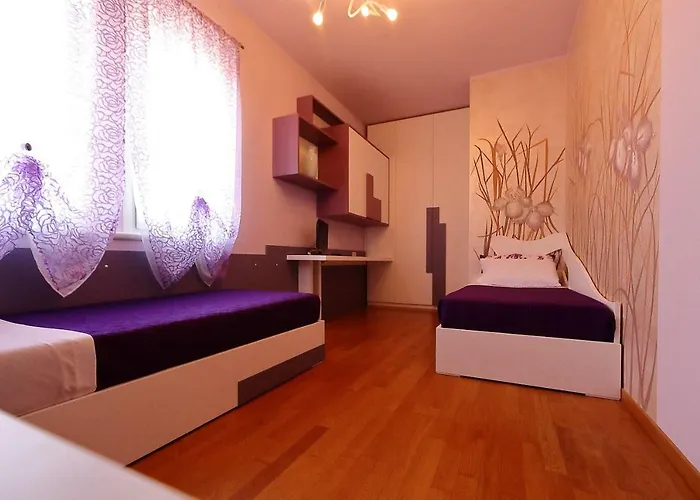 Zarina - Zavillas - Up To 12 People Peschiera del Garda