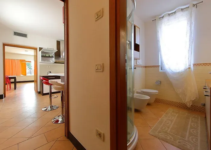 Zarina - Zavillas - Up To 12 People