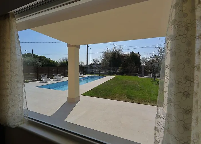 Villa Zarina - Zavillas - Up To 12 People *